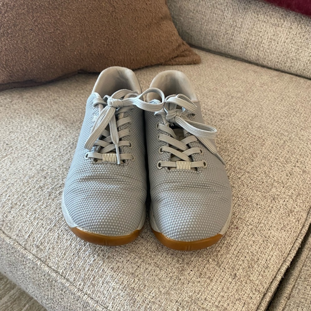 No Bull Women’s Outwork training sneakers